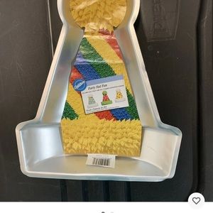 Wilton Retired Cake Pan Party Hat / Clown Hat